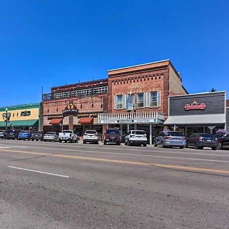 Custer Apt In Heart Of Town Shop, Dine, Hike Екстер'єр фото