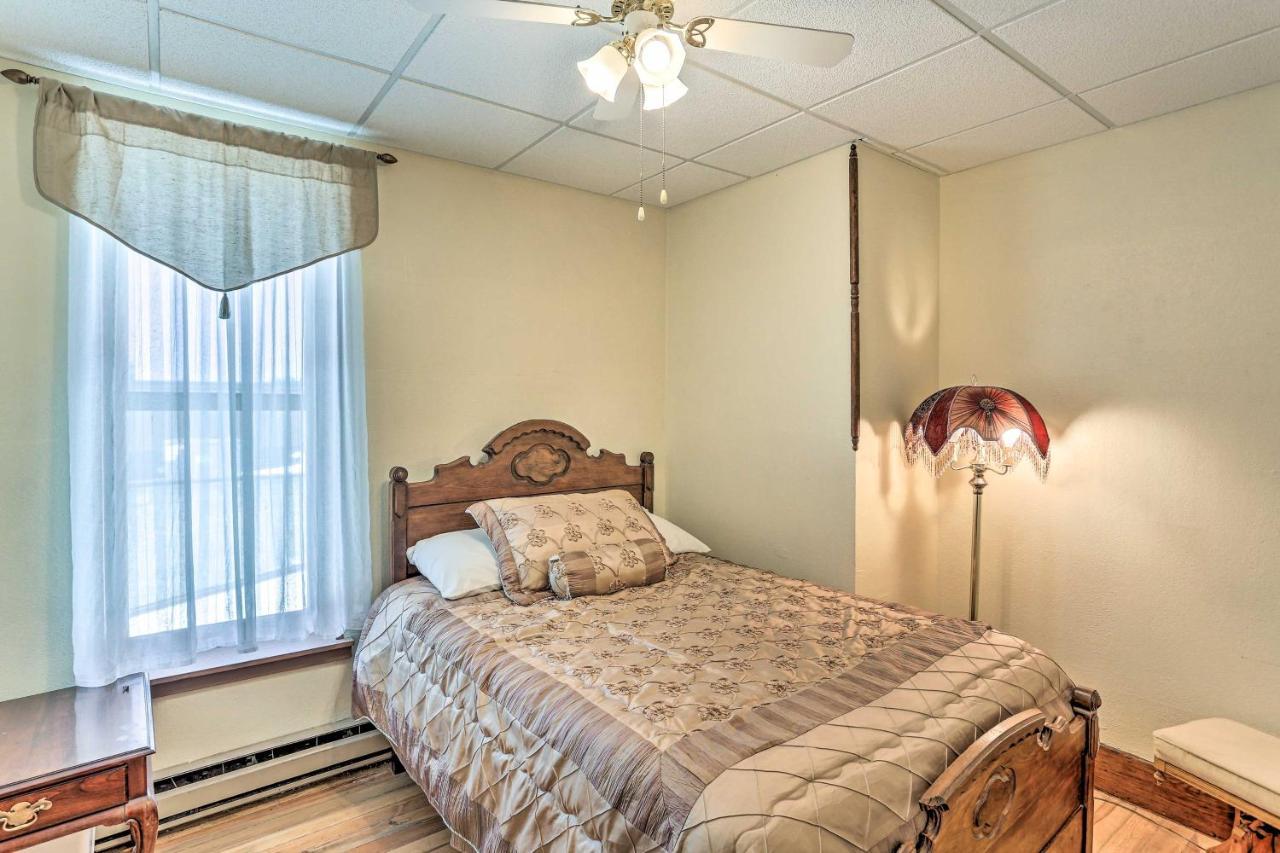 Custer Apt In Heart Of Town Shop, Dine, Hike Екстер'єр фото