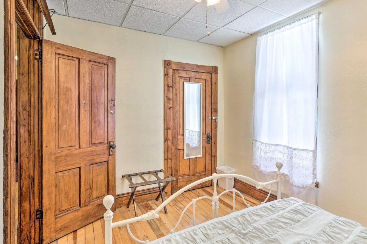 Custer Apt In Heart Of Town Shop, Dine, Hike Екстер'єр фото